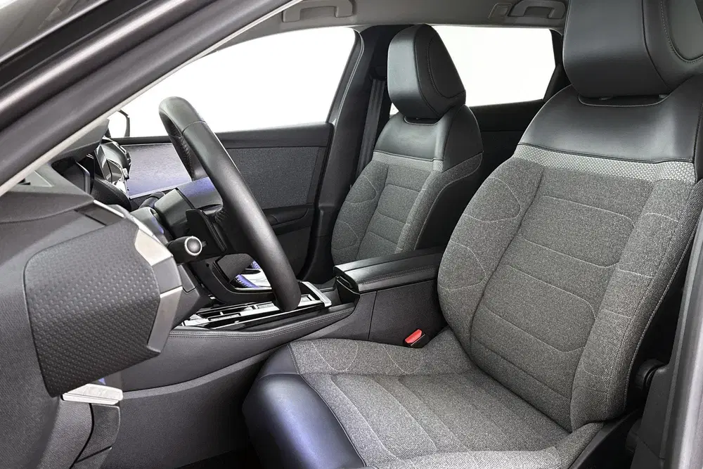 Citroën C5 X Citroen C5 X 1.6 Plug-in Hybrid 225 Feel S uit 2023, foto 6
