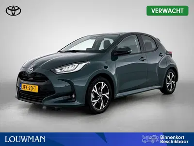 Toyota Yaris 1.5 Hybrid 115 Dynamic Comfort Pack uit 2025