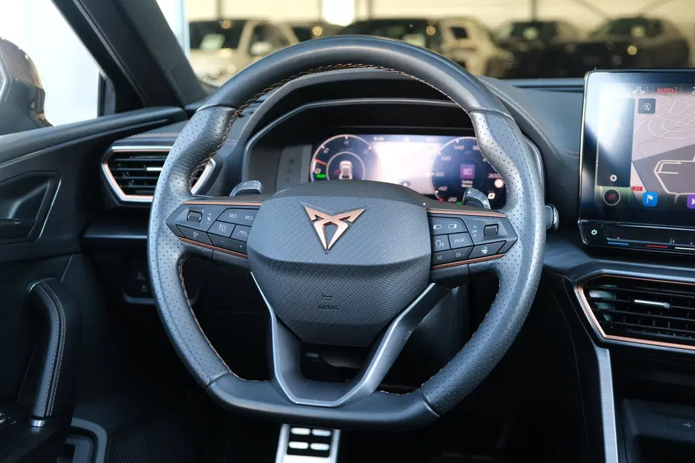 Cupra Leon 1.4 e-Hybrid 204PK Pano Volleder Cam Led N uit 2023, foto 12