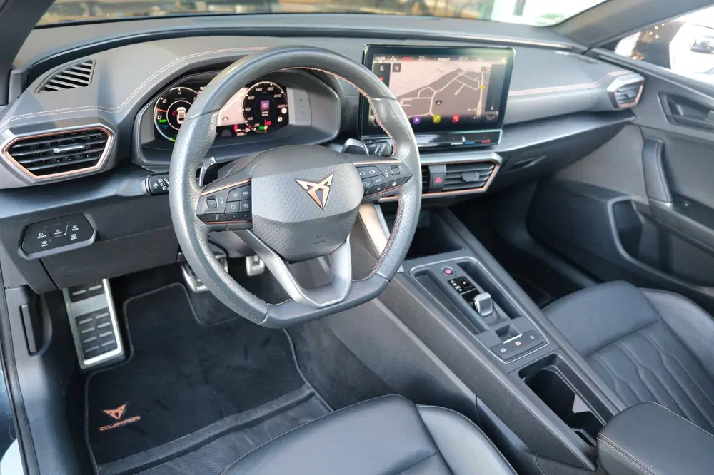 Cupra Leon 1.4 e-Hybrid 204PK Pano Volleder Cam Led N uit 2023, foto 3
