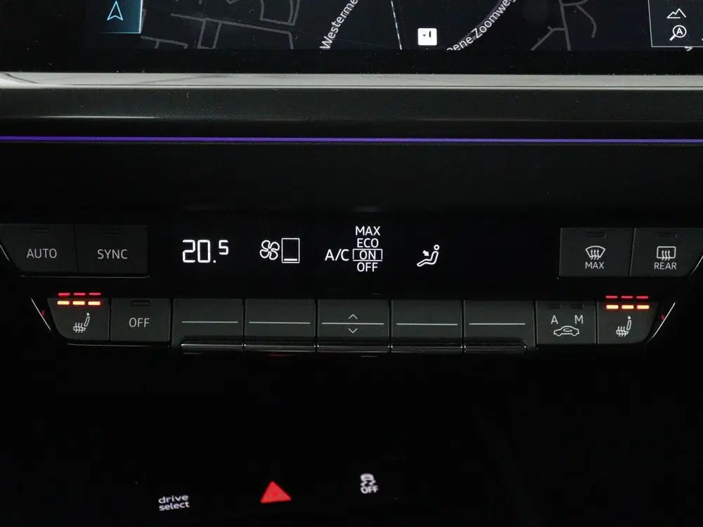 Audi Q4 e-tron Launch edition S Competition 77 kWh uit 2022, foto 10