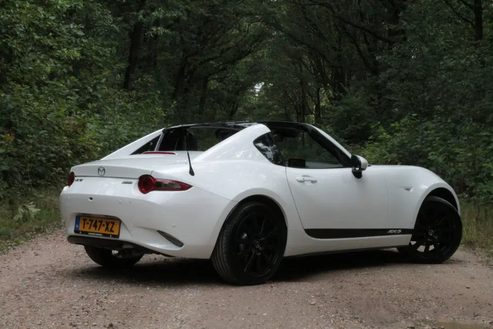Mazda MX-5 2.0 SkyActiv-G 184 GT-M uit 2019, foto 2