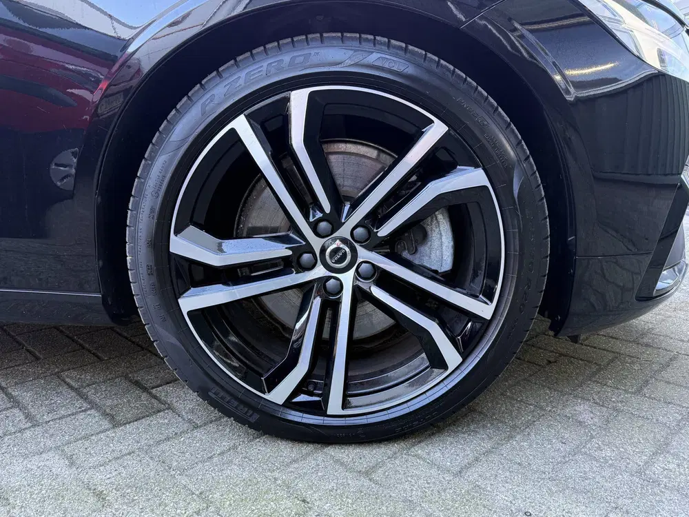 Volvo V90 2.0 T6 Plug-in hybrid AWD Plus Dark (bj 20 uit 2022, foto 7