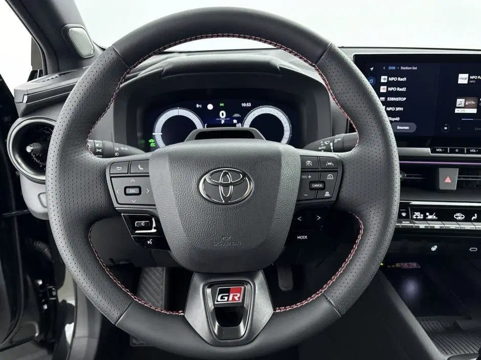 Toyota C-HR 2.0 Plug-in Hybrid 220 Black Edition *NIEU uit 2026, foto 14