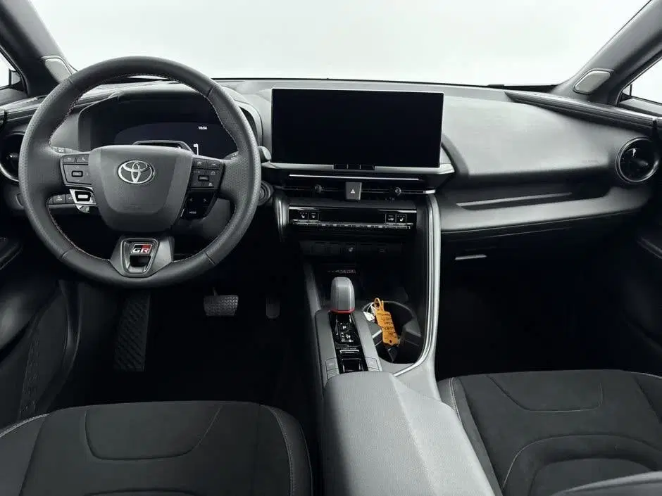 Toyota C-HR 2.0 Plug-in Hybrid 220 Black Edition *NIEU uit 2026, foto 3