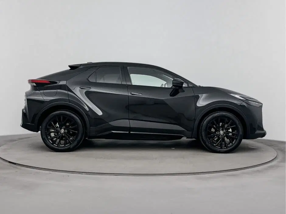 Toyota C-HR 2.0 Plug-in Hybrid 220 Black Edition *NIEU uit 2026, foto 9