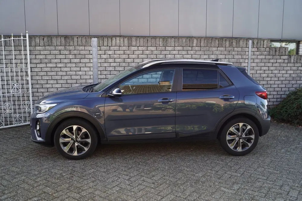 Kia Stonic 1.0 T-GDi DynamicPlusLine 5 DRS Navi Camer uit 2020, foto 2