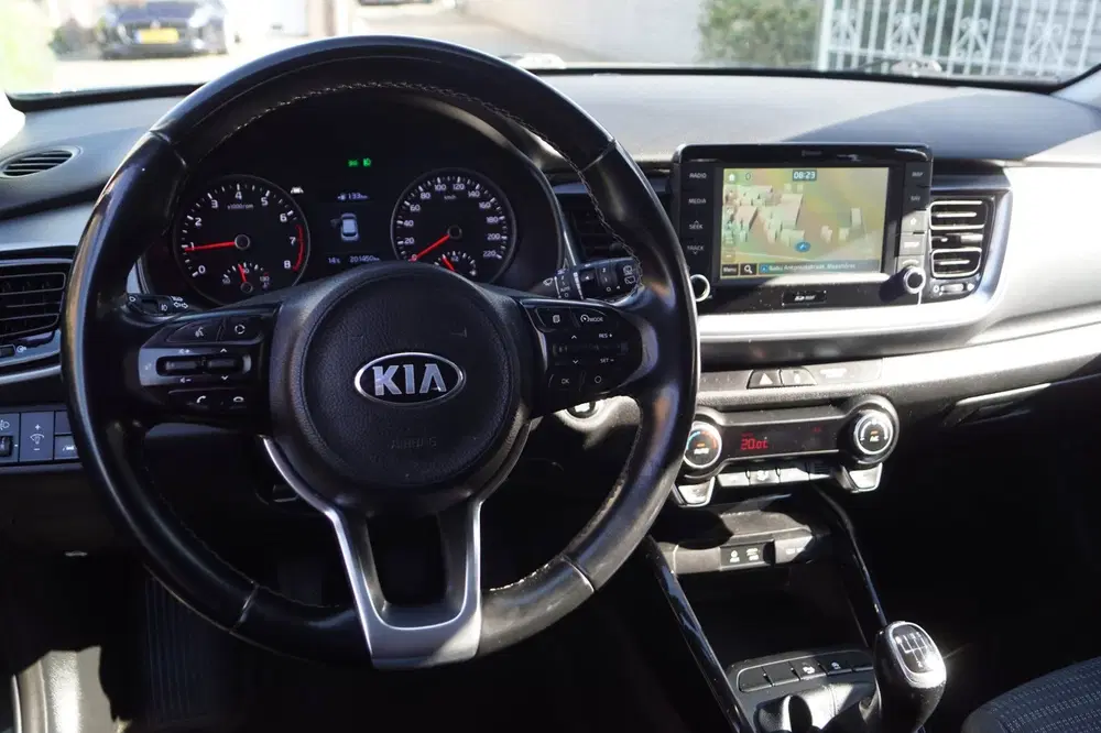 Kia Stonic 1.0 T-GDi DynamicPlusLine 5 DRS Navi Camer uit 2020, foto 9