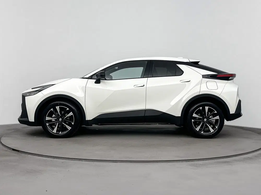 Toyota C-HR 1.8 Hybrid 140 Dynamic uit 2026, foto 2