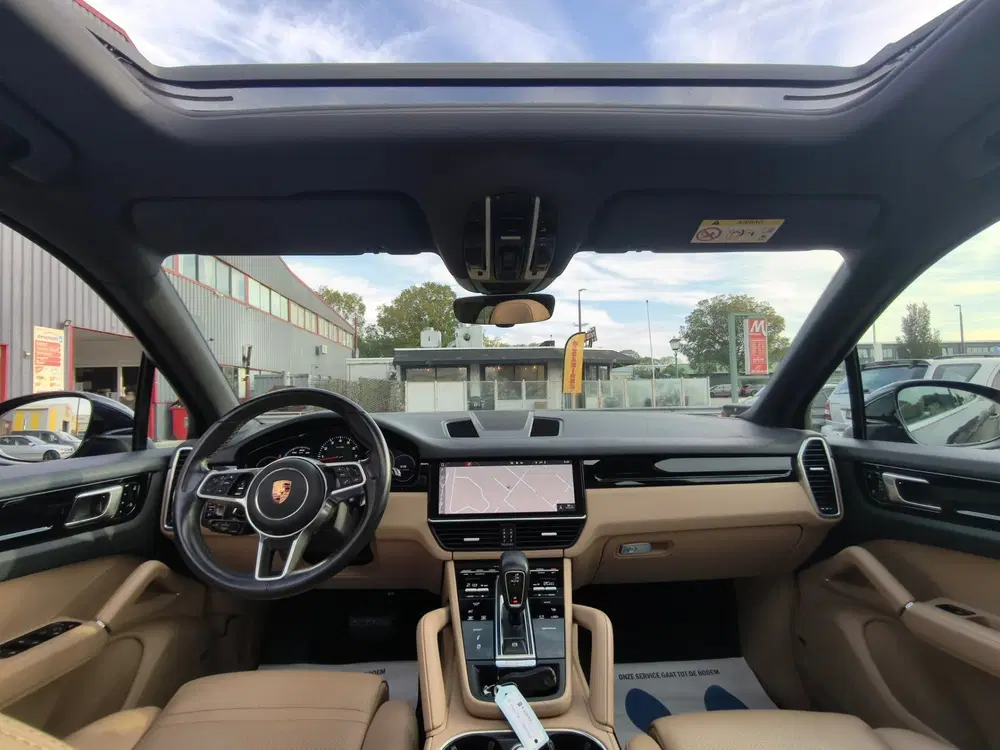 Porsche Cayenne 3.0 uit 2020, foto 10