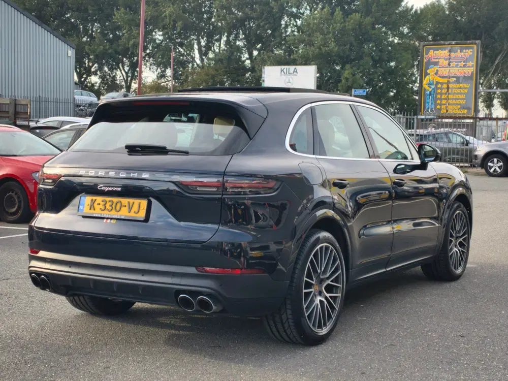 Porsche Cayenne 3.0 uit 2020, foto 5