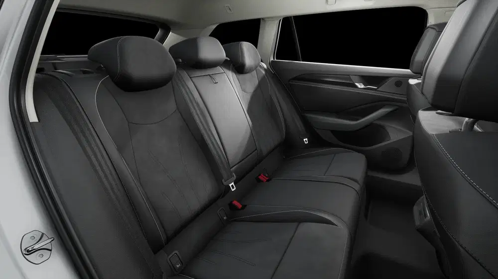 Volkswagen Passat 1.5 eHybrid Business uit 2025, foto 8