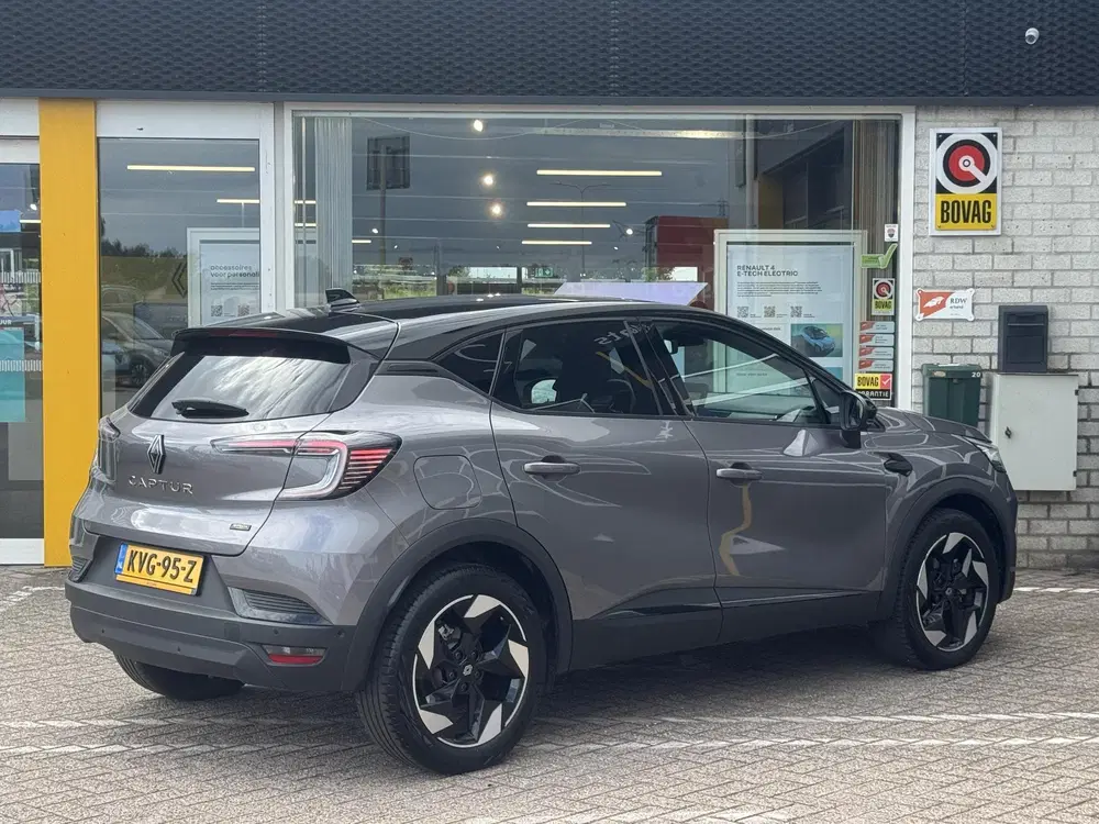 Renault Captur 1.6 E-Tech full hybrid 145 techno uit 2025, foto 2