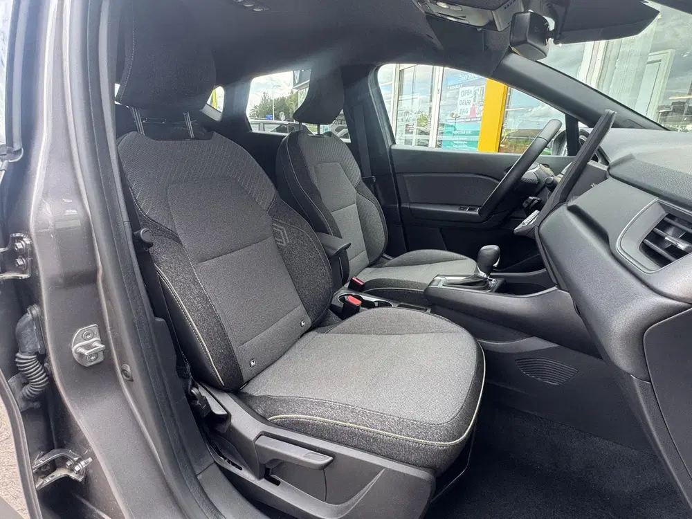 Renault Captur 1.6 E-Tech full hybrid 145 techno uit 2025, foto 7
