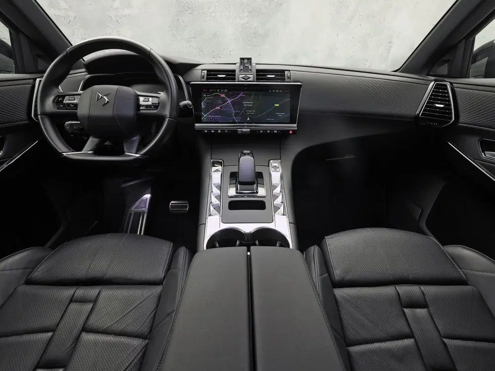 DS Automobiles DS 7 DS 7 1.6 E-Tense 225 Opéra 225Pk Automaat uit 2024, foto 6
