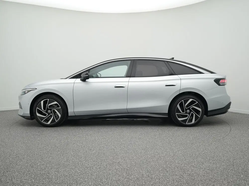 Volkswagen ID.7 Pro Business 77 kWh 286 pk uit 2023, foto 13