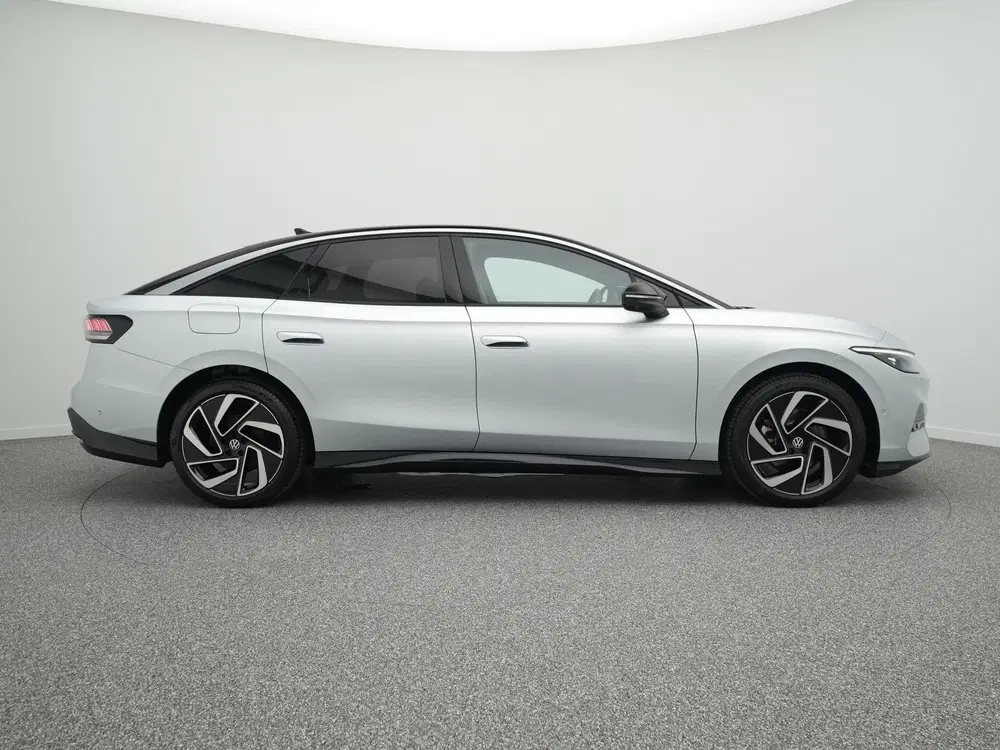 Volkswagen ID.7 Pro Business 77 kWh 286 pk uit 2023, foto 14