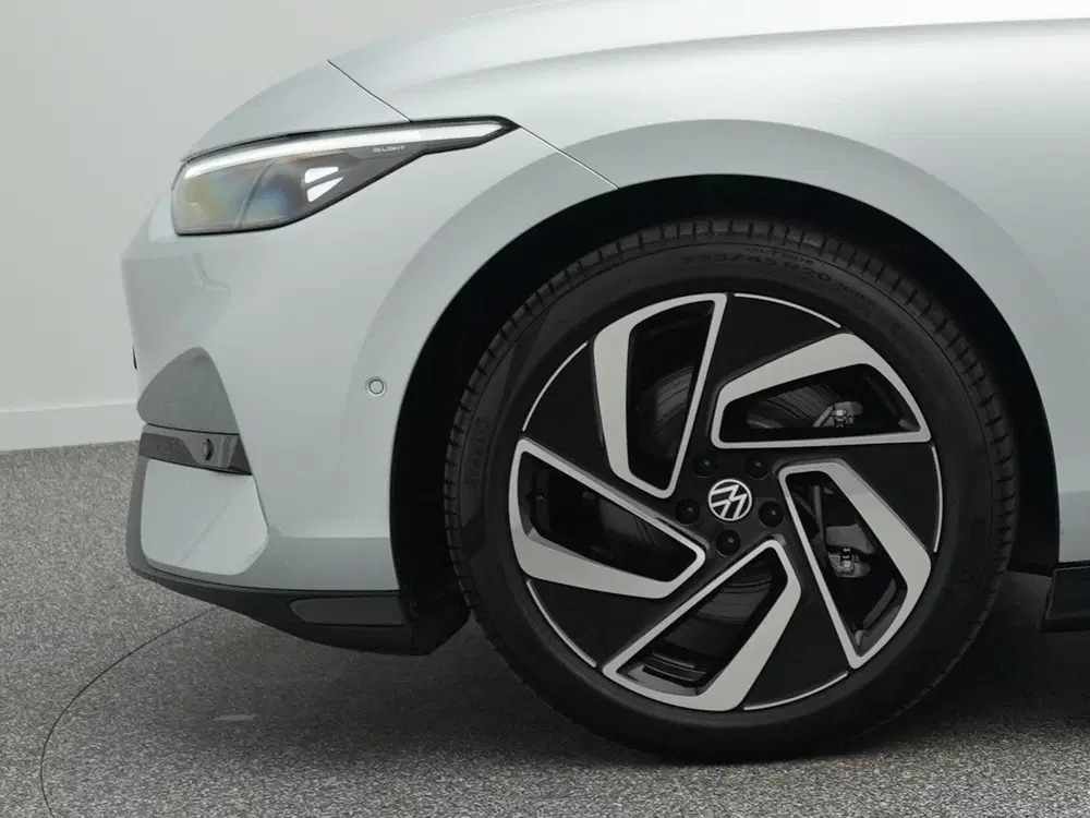 Volkswagen ID.7 Pro Business 77 kWh 286 pk uit 2023, foto 7