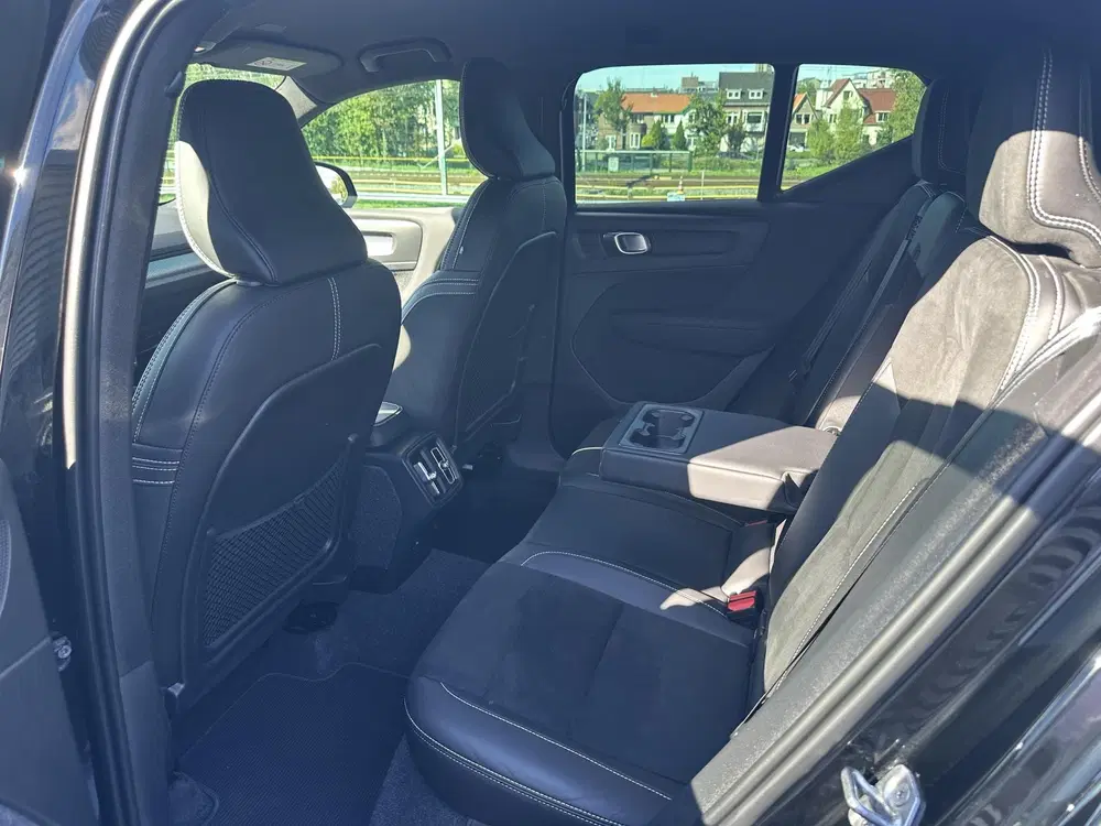 Volvo XC40 1.5 T3 R-Design Automaat uit 2021, foto 12