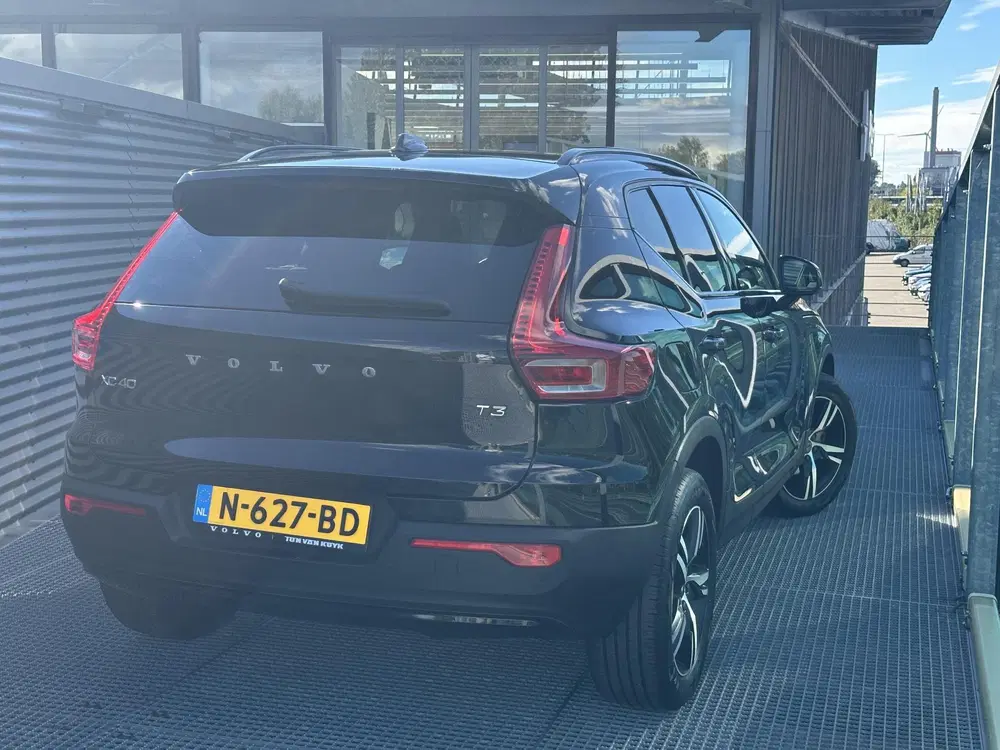 Volvo XC40 1.5 T3 R-Design Automaat uit 2021, foto 3