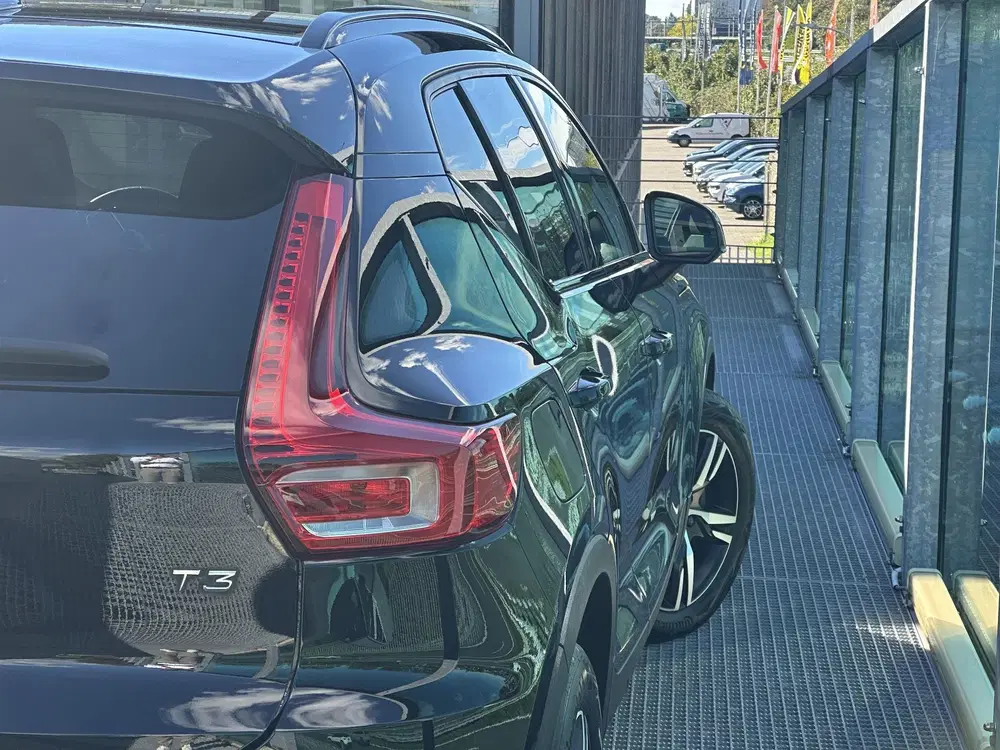 Volvo XC40 1.5 T3 R-Design Automaat uit 2021, foto 6