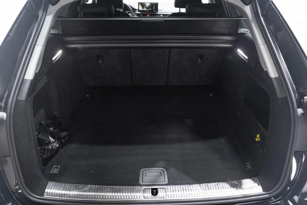 Audi A4 35 TFSI Advanced Leder Led koplampen Camer uit 2023, foto 12