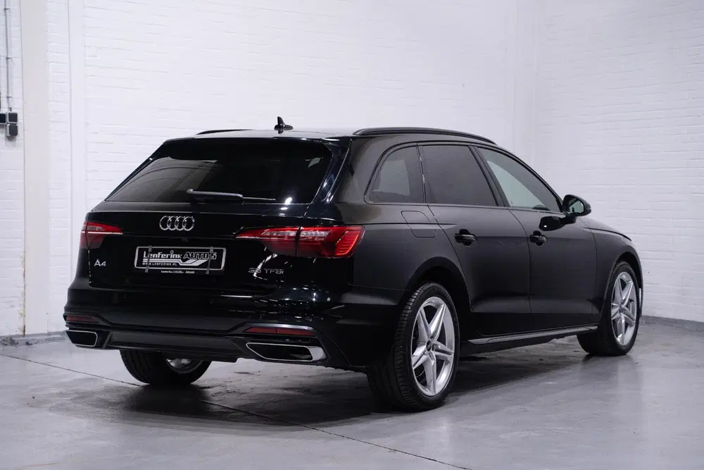 Audi A4 35 TFSI Advanced Leder Led koplampen Camer uit 2023, foto 4