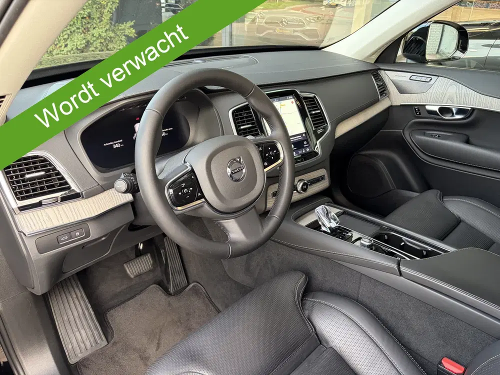 Volvo XC90 2.0 T8 Recharge AWD Plus Dark Luchtvering uit 2024, foto 3