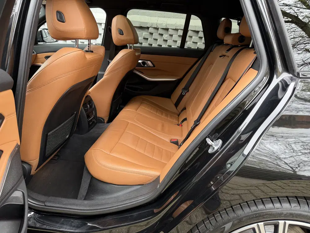 BMW 3-serie 3 Serie Touring M340i xDrive High Executiv uit 2020, foto 15