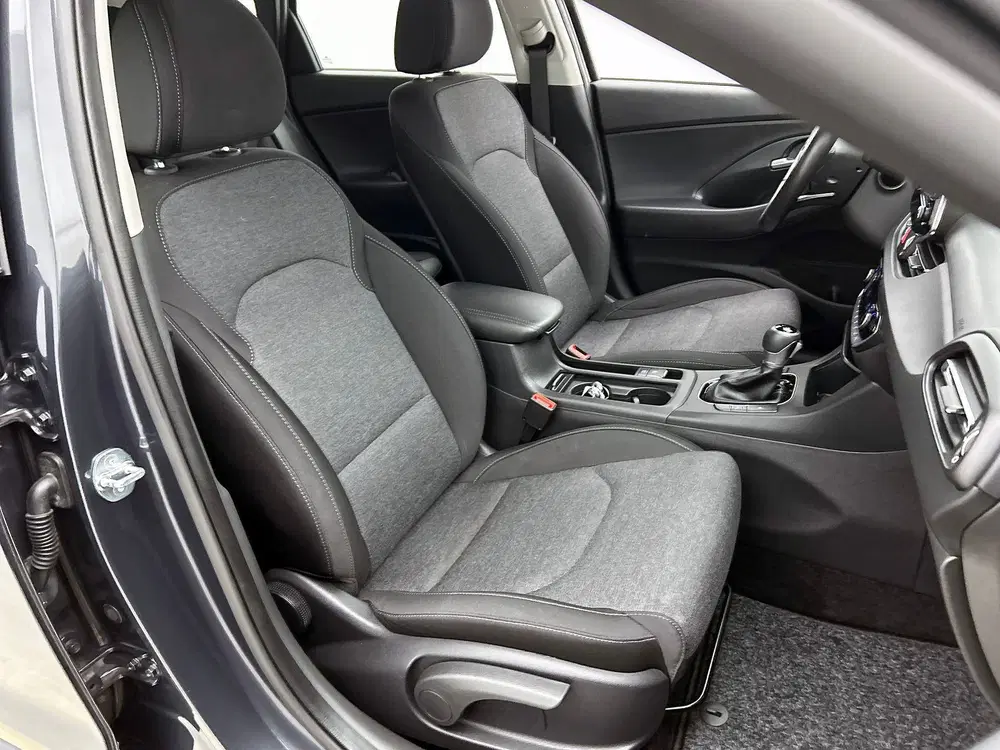 Hyundai i30 1.0 T-GDi MHEV Comfort uit 2023, foto 15