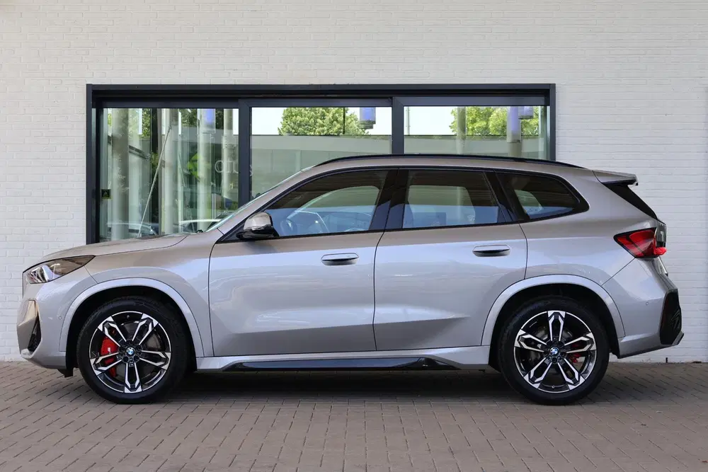 BMW X1 sDrive18i uit 2025, foto 5