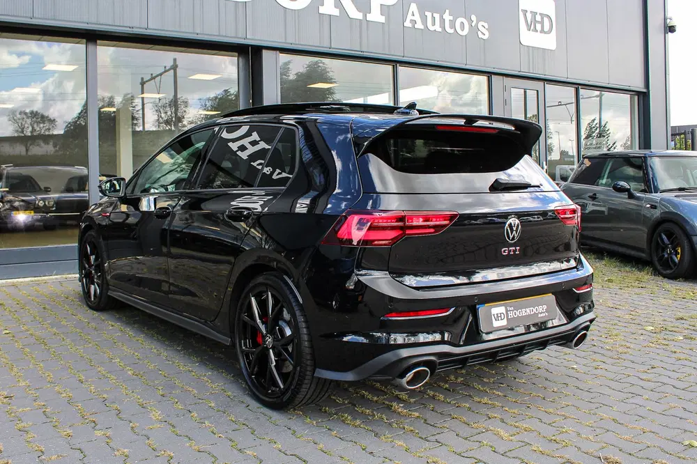 Volkswagen Golf 2.0 TSI GTI CLUBSPORT PANO NAVI HUD H&K CA uit 2023, foto 7