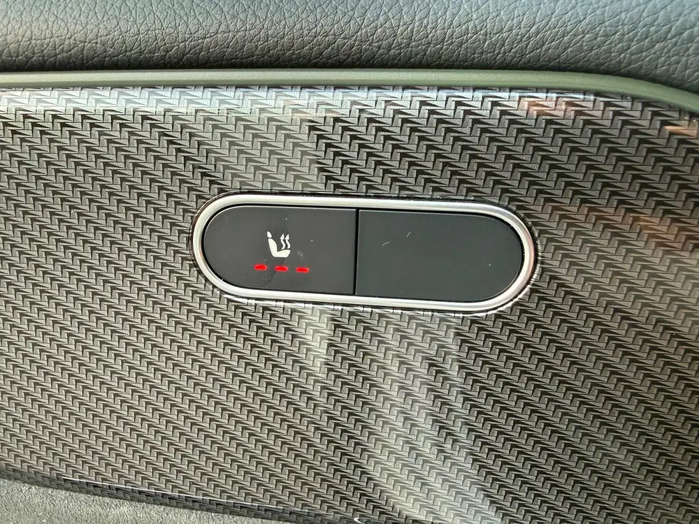 Mercedes-Benz GLB uit 2023, foto 13