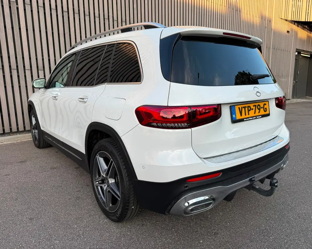 Mercedes-Benz GLB uit 2023, foto 3