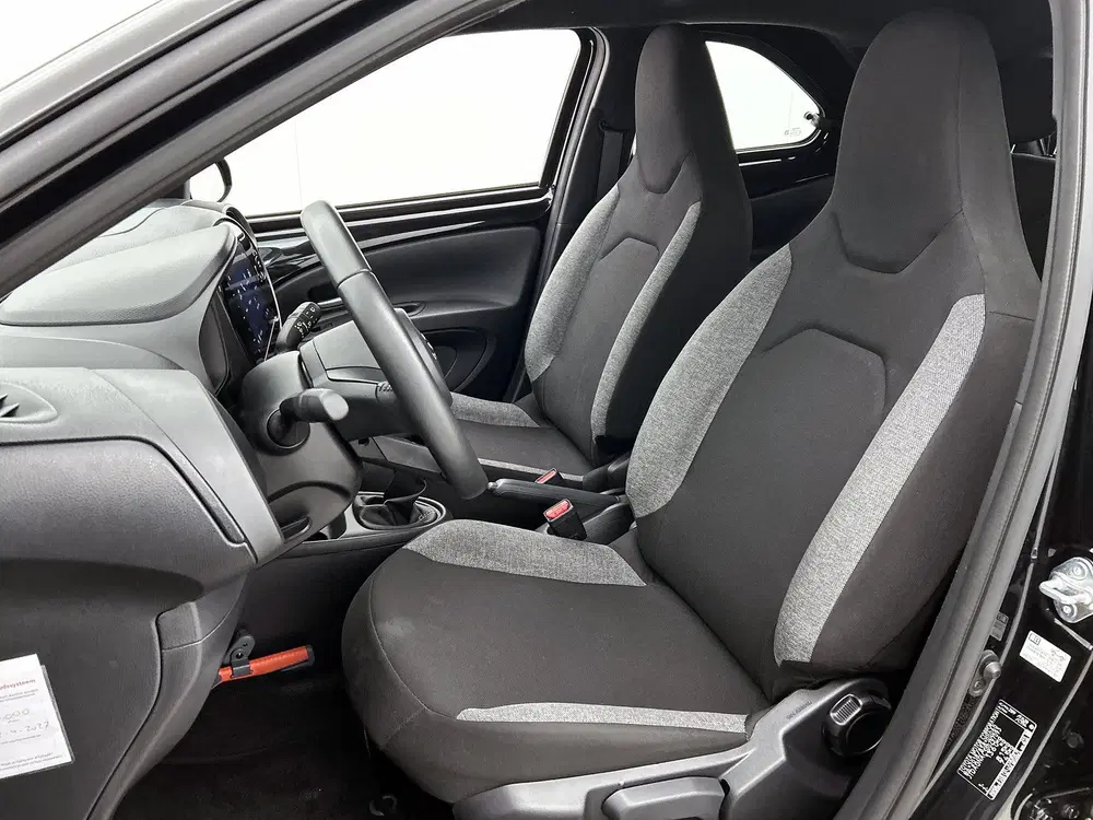 Toyota Aygo X 1.0 VVT-i MT Play uit 2025, foto 15