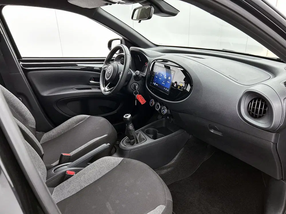 Toyota Aygo X 1.0 VVT-i MT Play uit 2025, foto 6