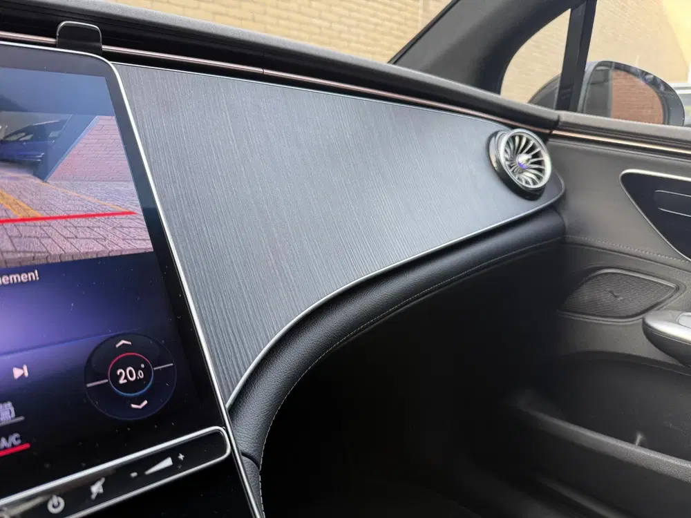 Mercedes-Benz EQE 300 89 kWh uit 2023, foto 9