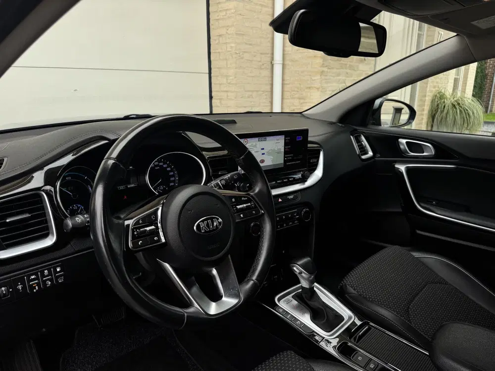 Kia XCeed 1.6 GDi 141pk PHEV DynamicLine Navi Leder uit 2022, foto 6