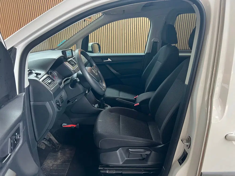 Volkswagen Caddy 1.4 TGI Trendline 5p uit 2019, foto 12