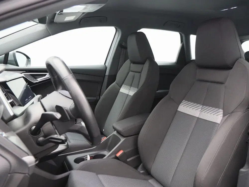 Audi Q4 e-tron 45 quattro Advanced edition 77 kWh 265 Pk uit 2022, foto 7