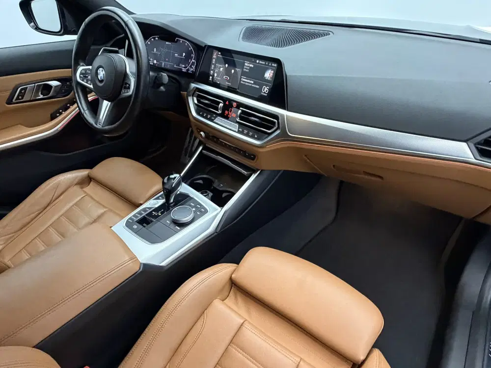 BMW 3-serie 330e M-Sport uit 2021, foto 12
