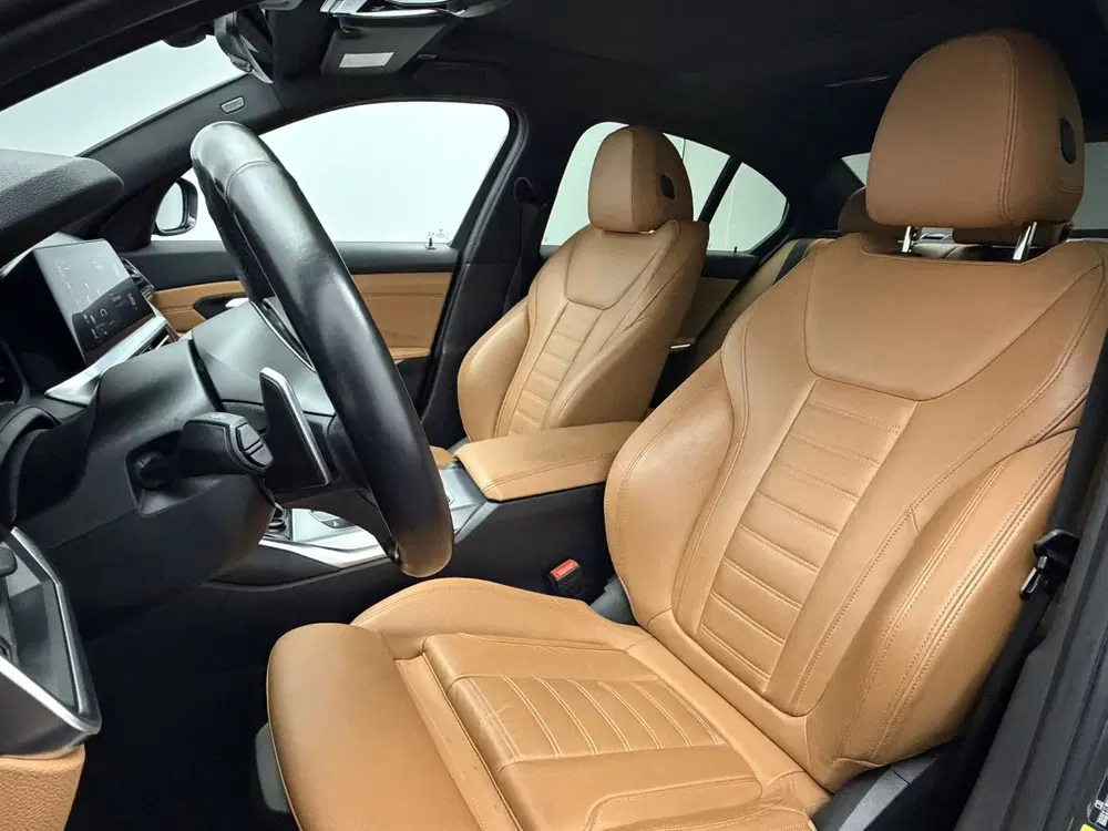 BMW 3-serie 330e M-Sport uit 2021, foto 7