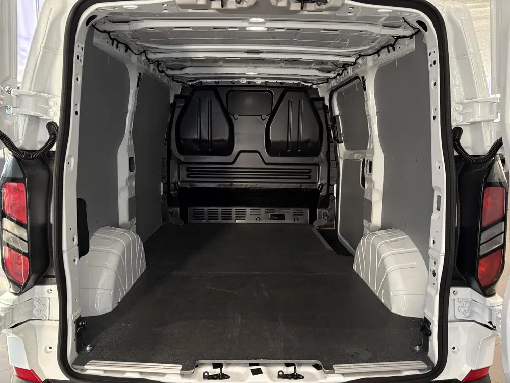 Ford Transit Custom 320 2.5 PHEV L1H1 Trend uit 2025, foto 15