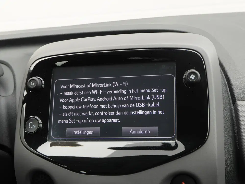 Peugeot 108 1.0 e-VTi Active 5-Deurs uit 2020, foto 11