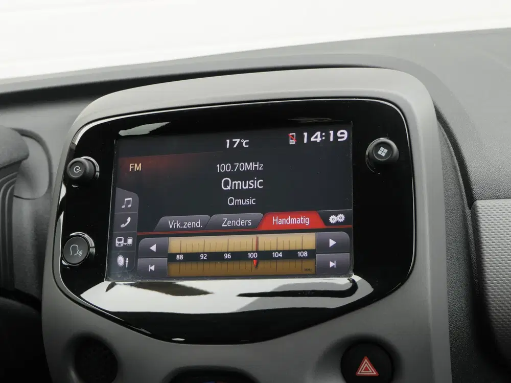 Peugeot 108 1.0 e-VTi Active 5-Deurs uit 2020, foto 13