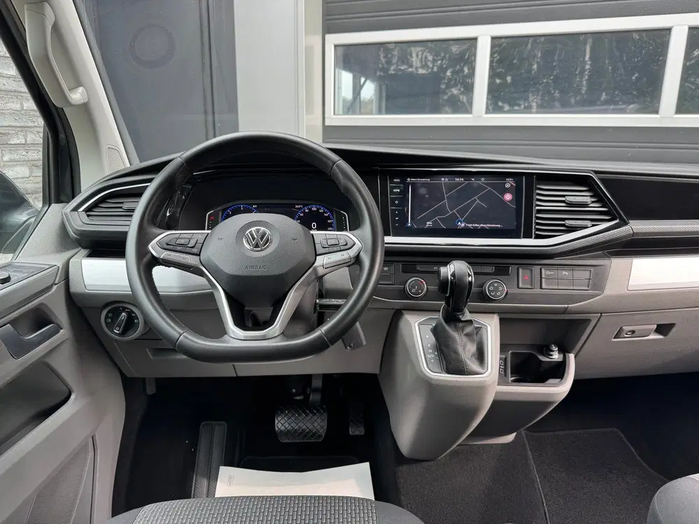 Volkswagen Transporter 2.0 TDI DSG L2H1 30 DC Bulli Xenon uit 2020, foto 13