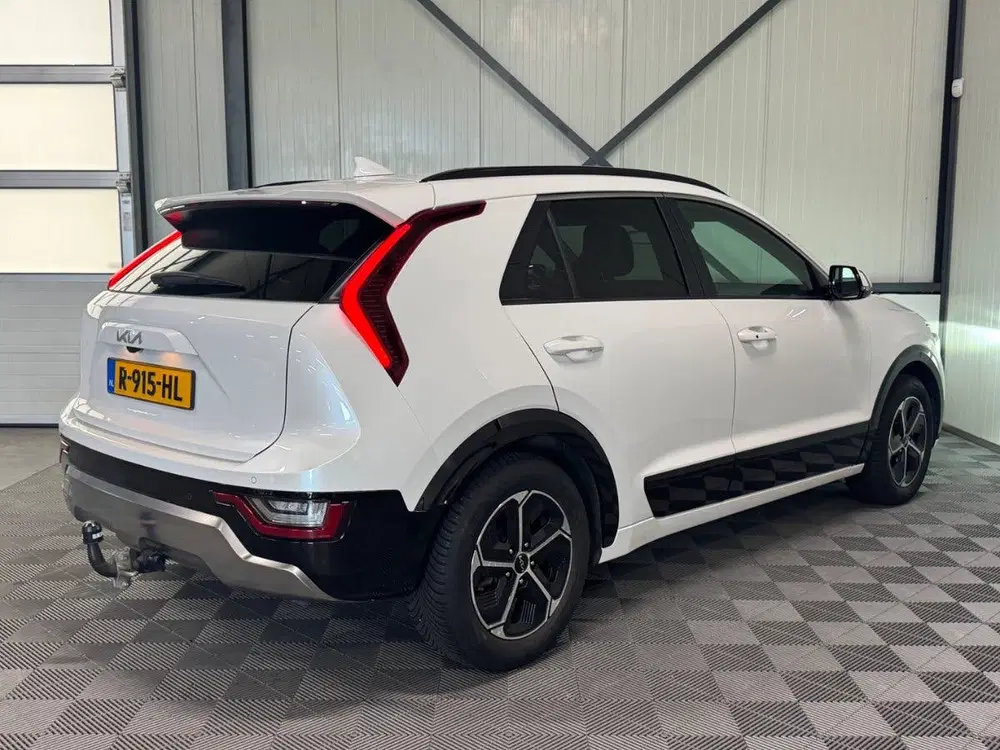Kia Niro 1.6 GDi Hybrid uit 2022, foto 2