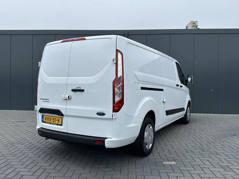 Ford Transit Custom 2.0 TDCI uit 2021, foto 3