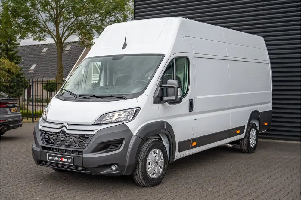 Citroën Jumper 2.2 BlueHDi 165 L4H3 Zwaar 3.5t (bj 2023) uit 2023, foto 4