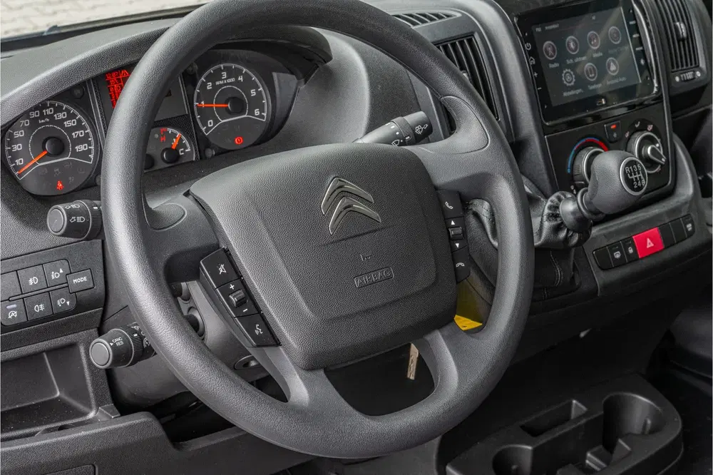 Citroën Jumper 2.2 BlueHDi 165 L4H3 Zwaar 3.5t (bj 2023) uit 2023, foto 8